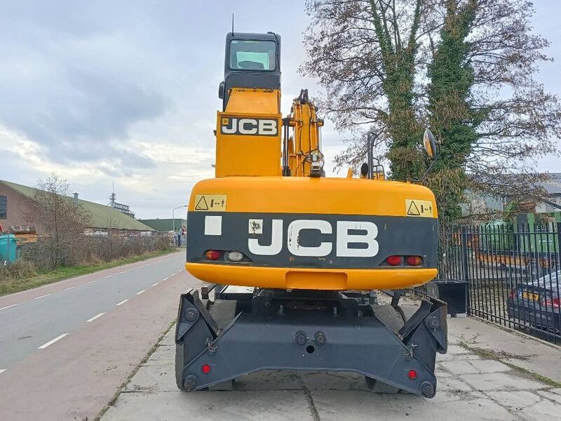 2011 JCB JS160W material handler, rear view