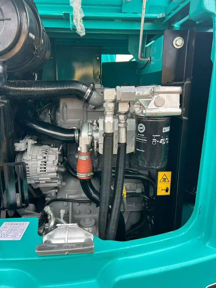 Kobelco SK75 Mini Excavator engine compartment view