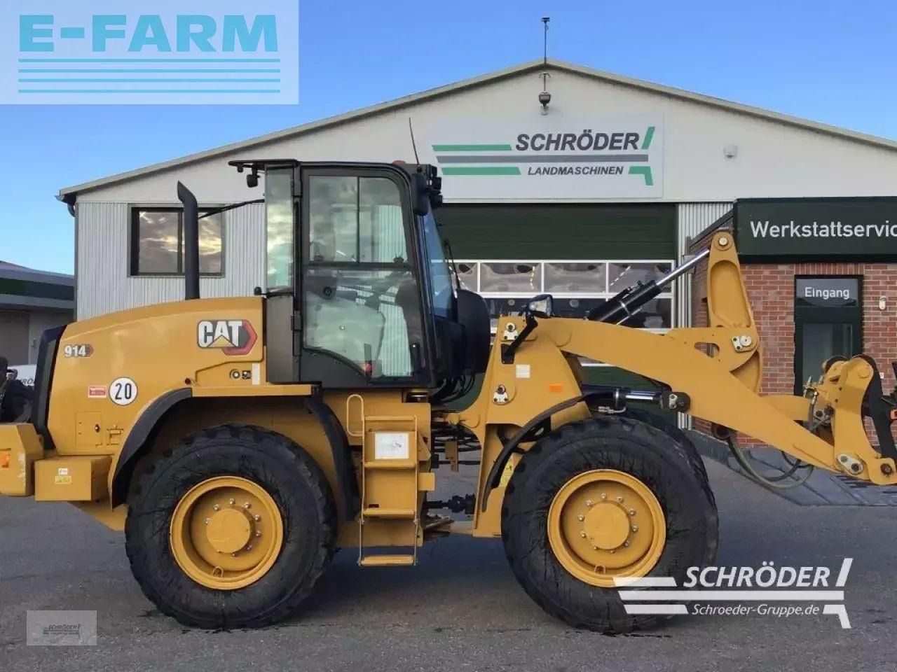 2022 Caterpillar 914 M wheel loader, side view
