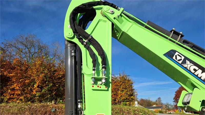 2026 XCMG XE27CR-EV mini excavator boom detail