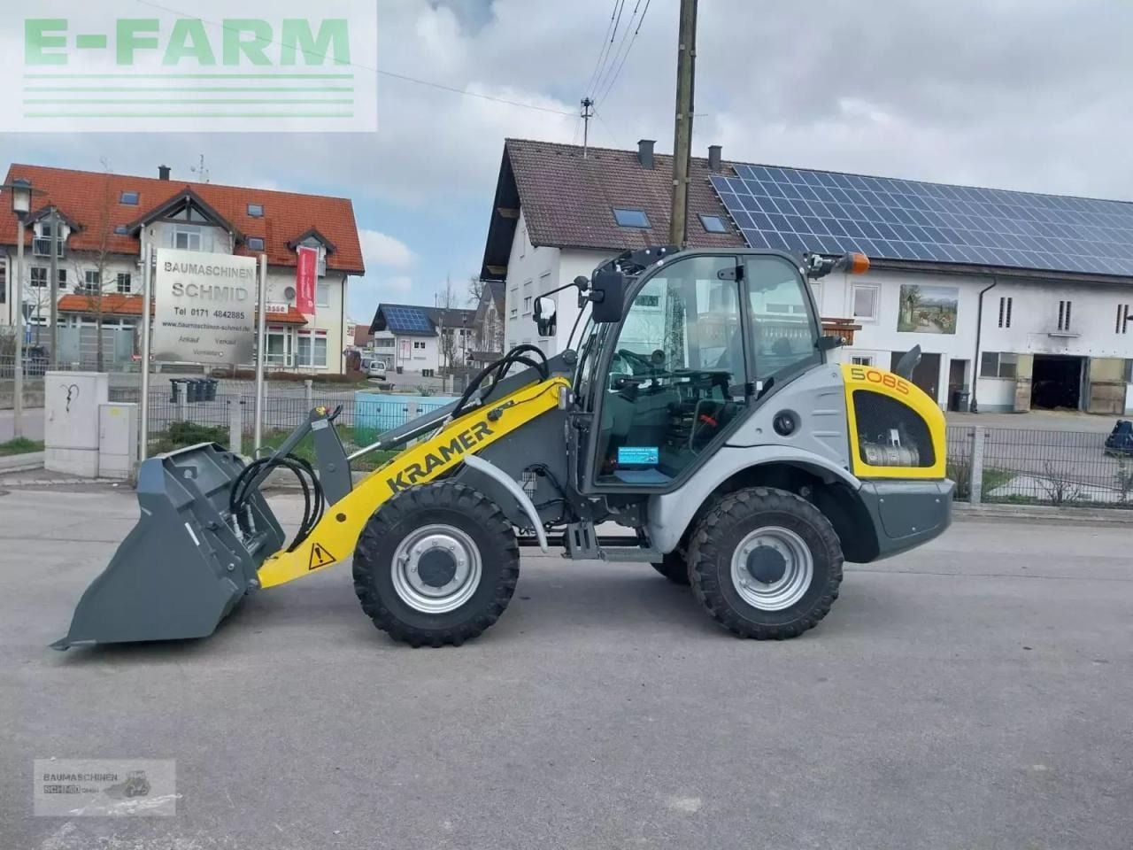 2021 Kramer 5085 wheel loader, side view