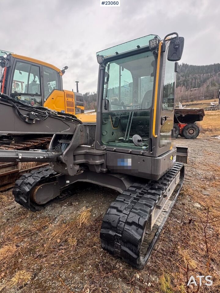 2022 Volvo ECR88D crawler excavator, front three-quarter view