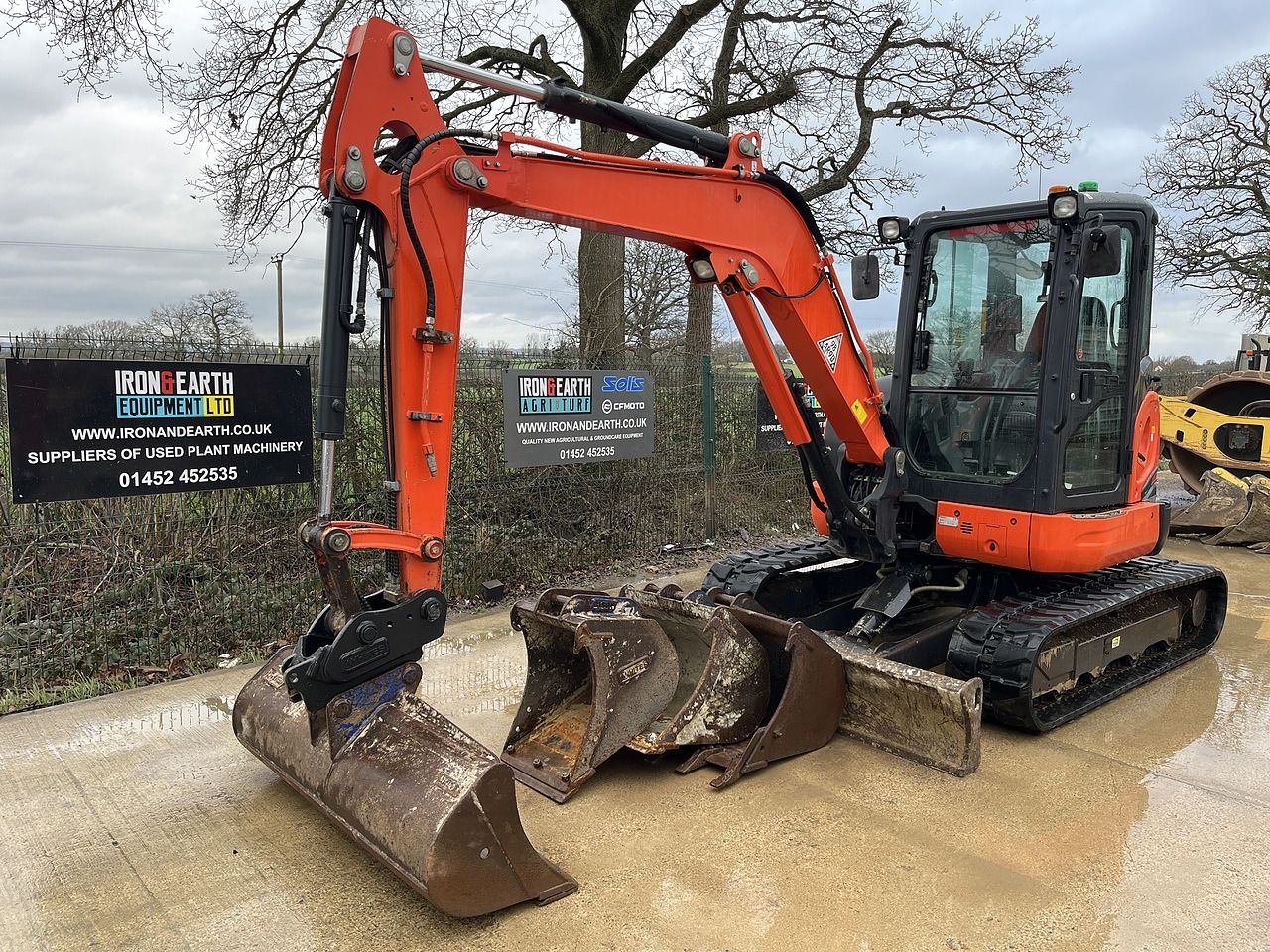 2017 Kubota U48-4 mini excavator, side profile view