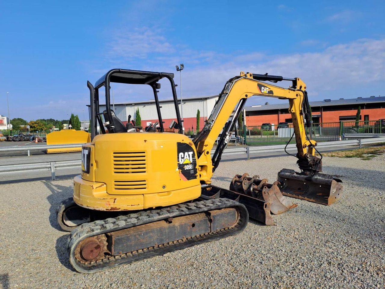 2019 Caterpillar 305E2 crawler excavator, side view