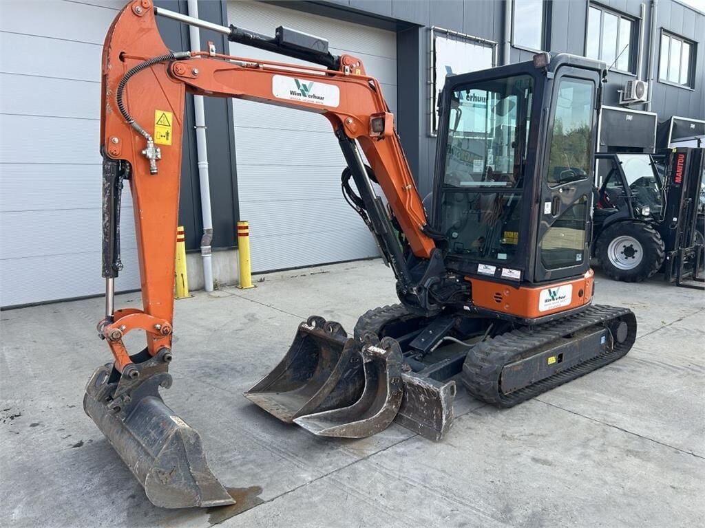 2023 Hitachi ZX33U-6 mini excavator, side view