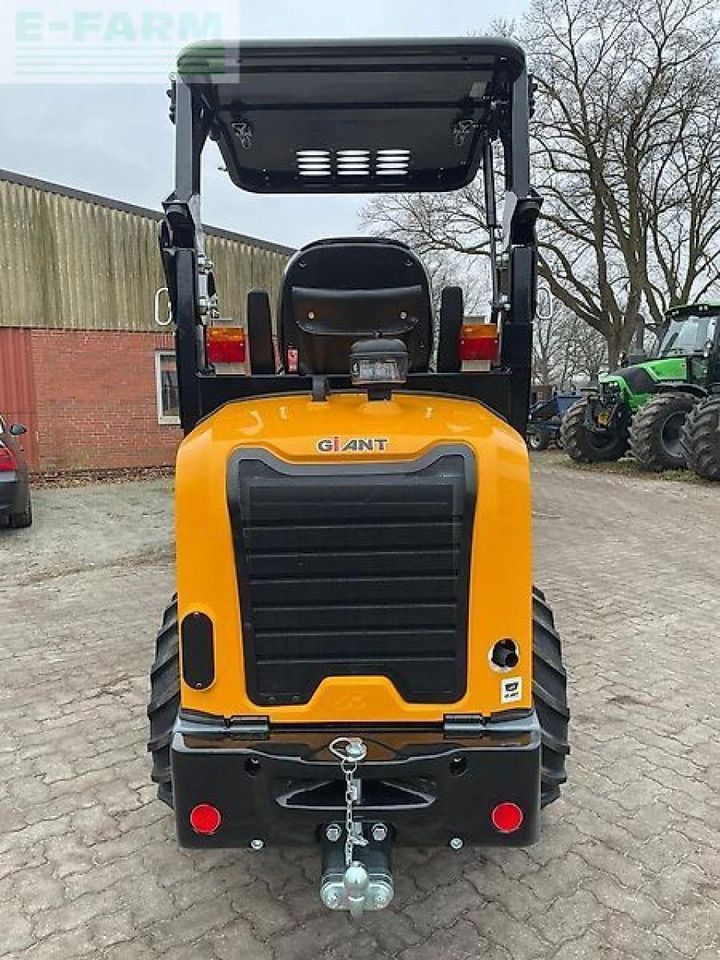 Giant G2300 HD mini excavator, rear view