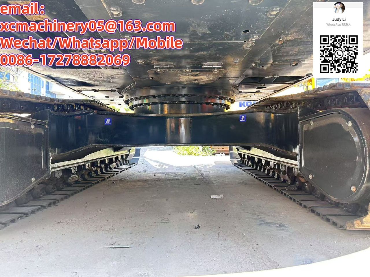2022 Hyundai R350LC-9 undercarriage view 2022 Hyundai R350LC-9 undercarriage view
