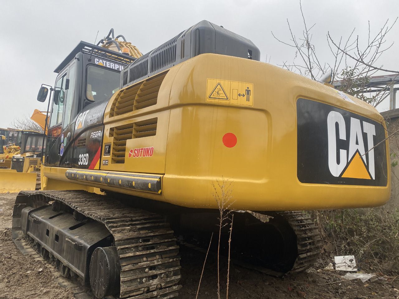 2021 Caterpillar 336D crawler excavator rear three-quarter view