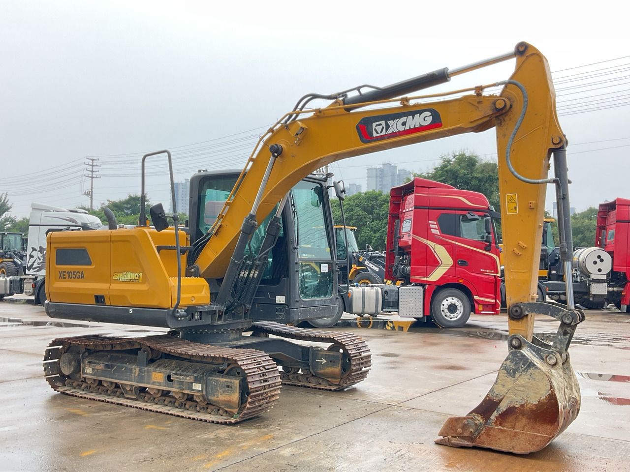 2024 XCMG XE105GA crawler excavator side view