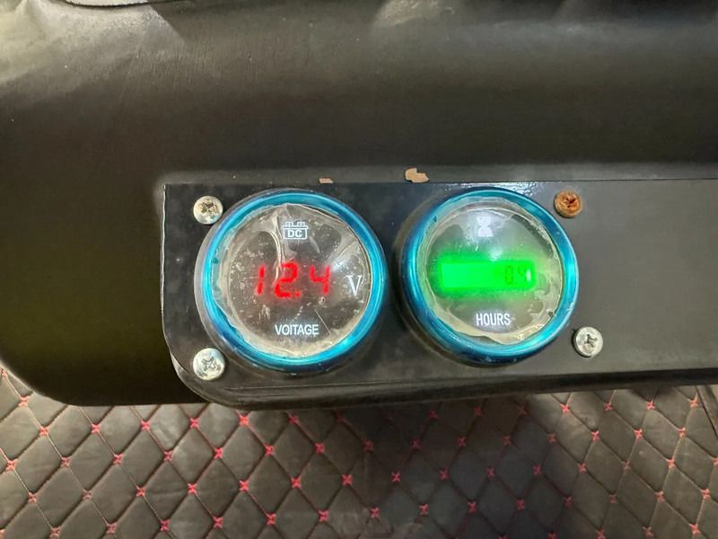 2024 JPC HT-12 mini excavator dashboard gauges