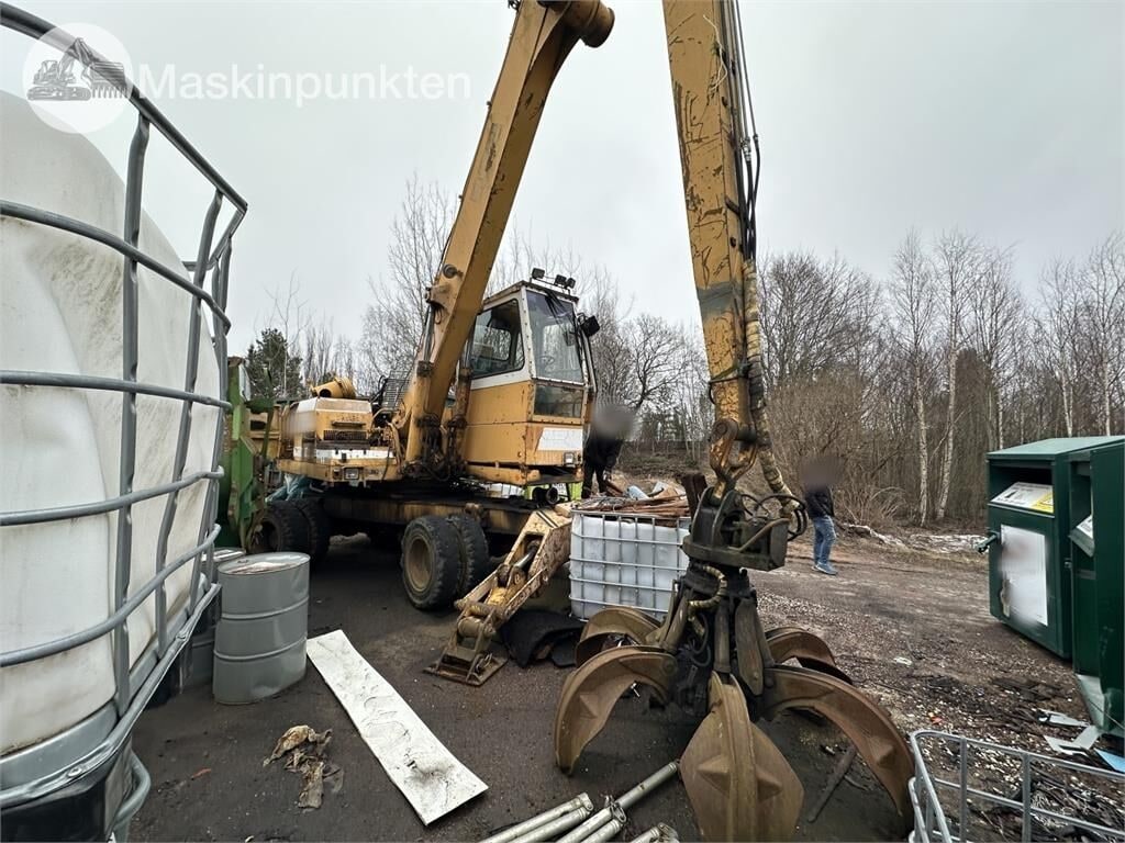 1988 Liebherr A 922 Material Handler