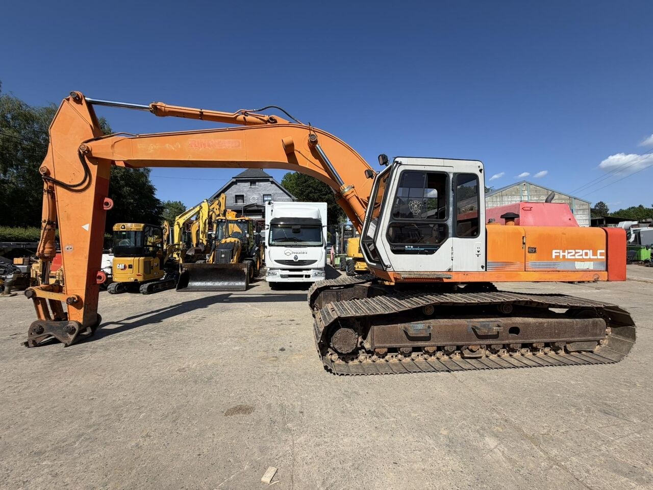 1992 Fiat-Hitachi FH 220 LC Crawler Excavator 1992 Fiat-Hitachi FH 220 LC Crawler Excavator