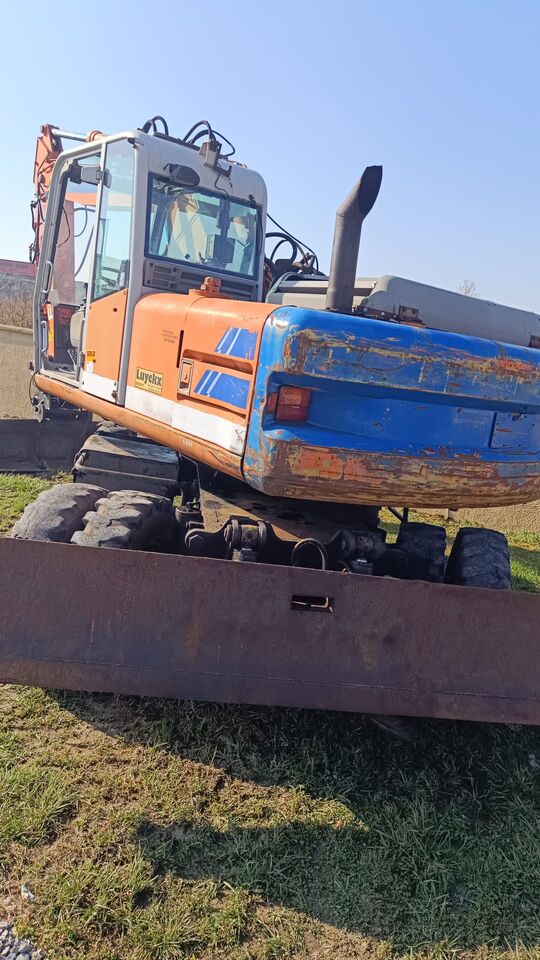 1998 Hitachi 150 Wheel Excavator 1998 Hitachi 150 Wheel Excavator