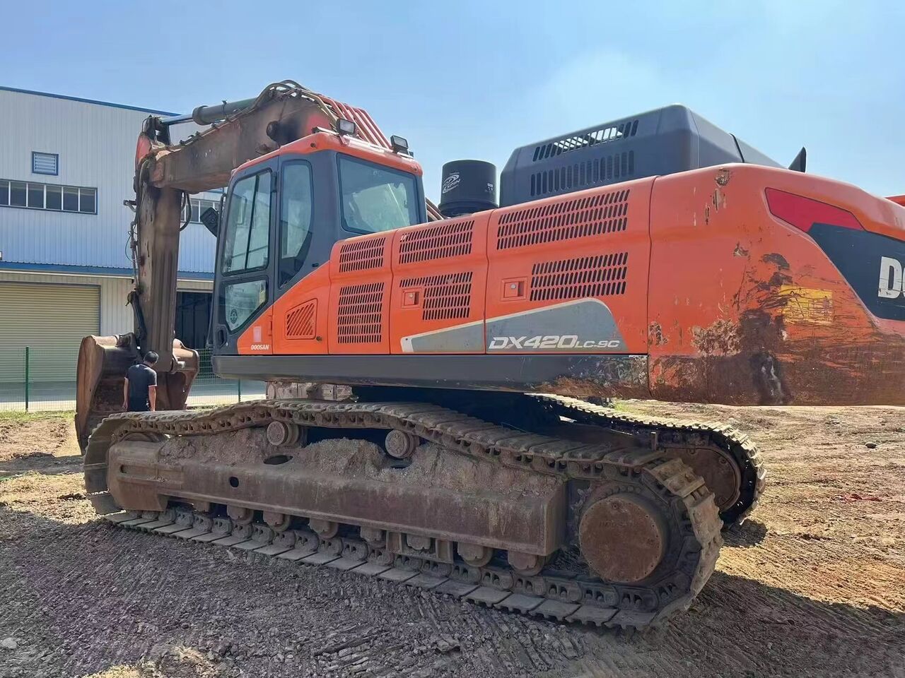 2022 Doosan DX420LC-9C crawler excavator, side view 2022 Doosan DX420LC-9C crawler excavator, side view