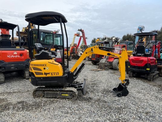 JPC KV15 mini excavator, side view