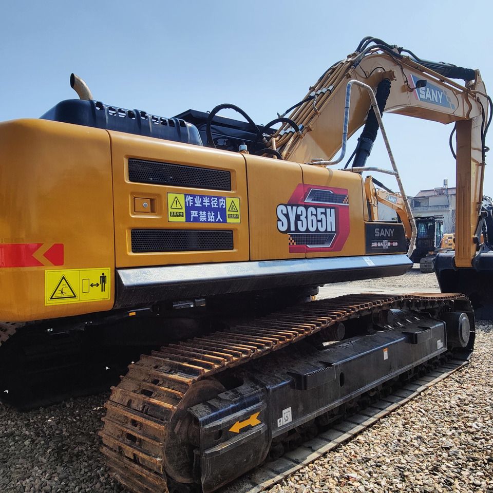 2023 Sany SY365H crawler excavator, side view 2023 Sany SY365H crawler excavator, side view