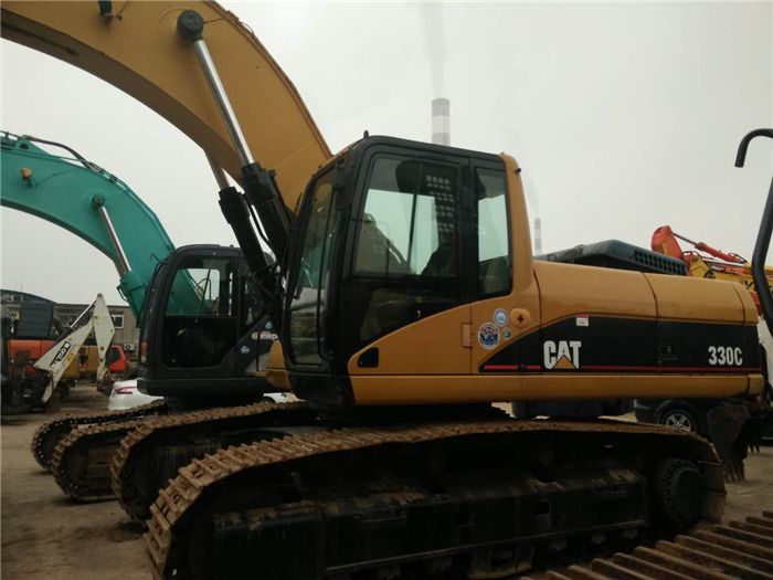 2017 Caterpillar 330C crawler excavator side view