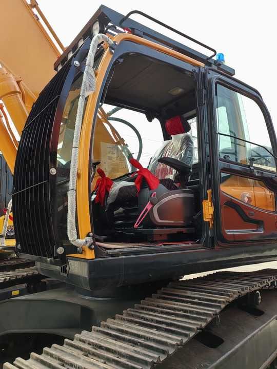 2023 Hyundai R305LC-9T crawler excavator cab interior view