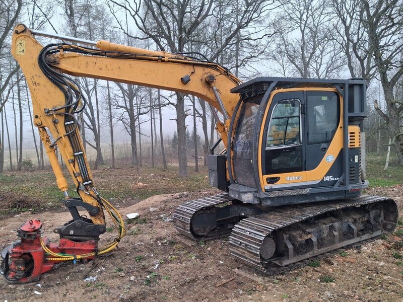 2014 Hyundai Robex 145LCR-9A crawler excavator, side view