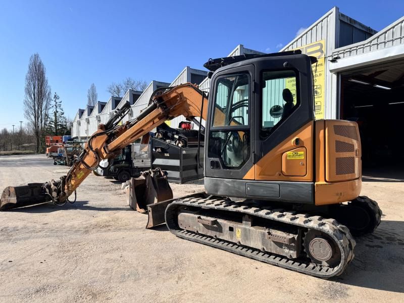 2017 CASE CX75C SR crawler excavator, side view