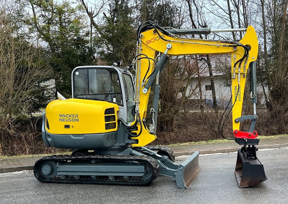 2008 Wacker Neuson 8003 crawler excavator side view