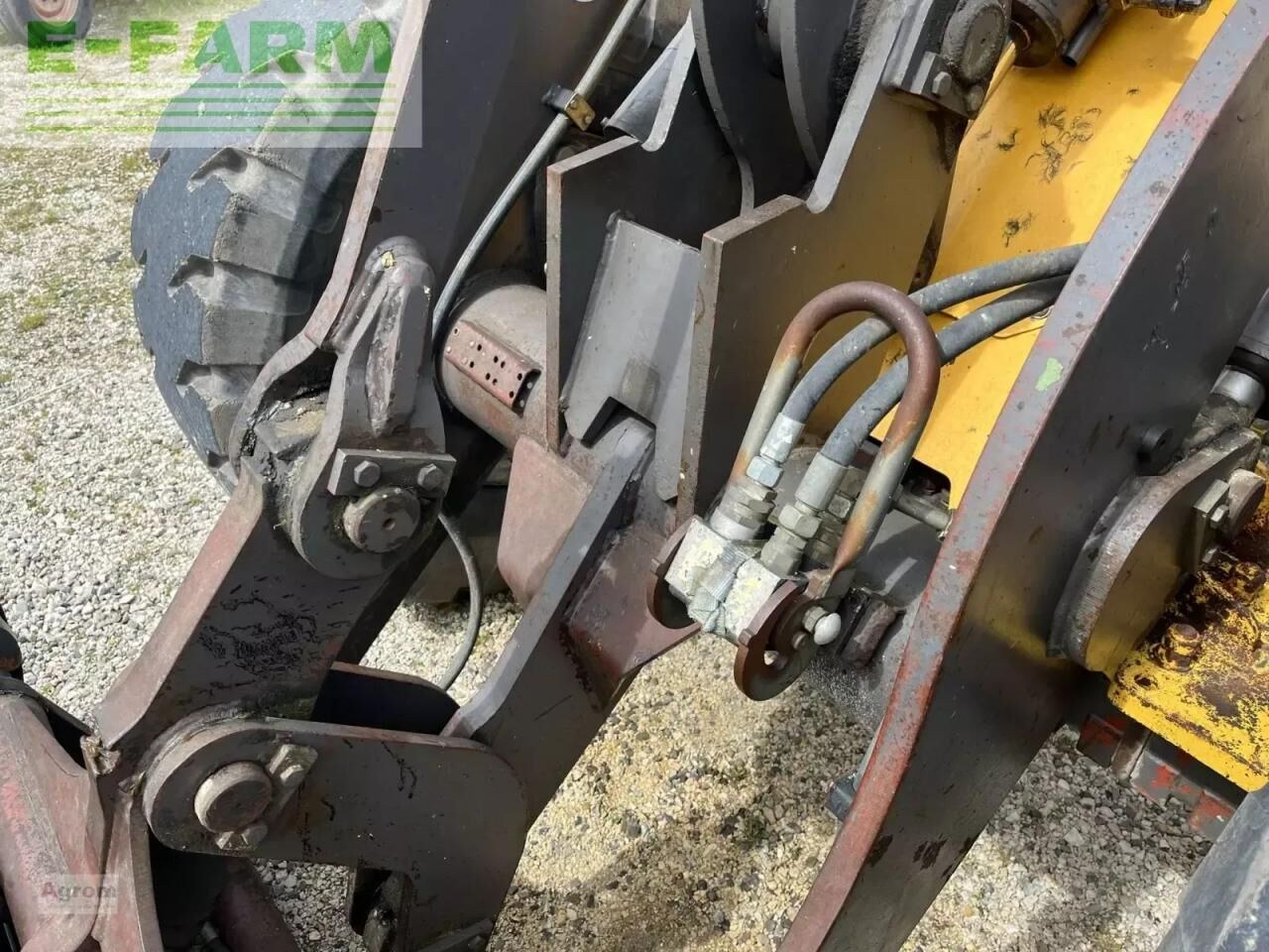 2000 Volvo L40B Mini Excavator 2000 Volvo L40B Mini Excavator