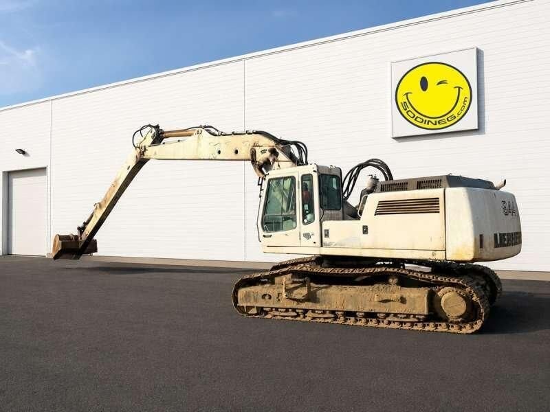 2002 Liebherr R944B Material Handler