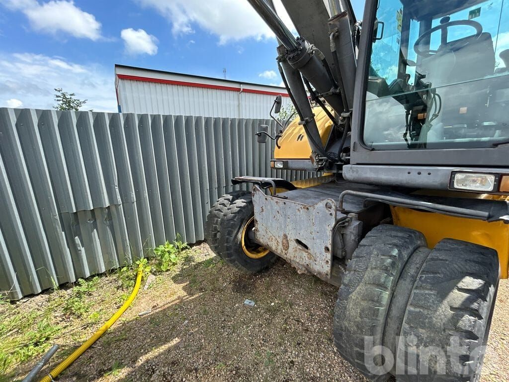 2002 Volvo EW160 Wheel Excavator 2002 Volvo EW160 Wheel Excavator