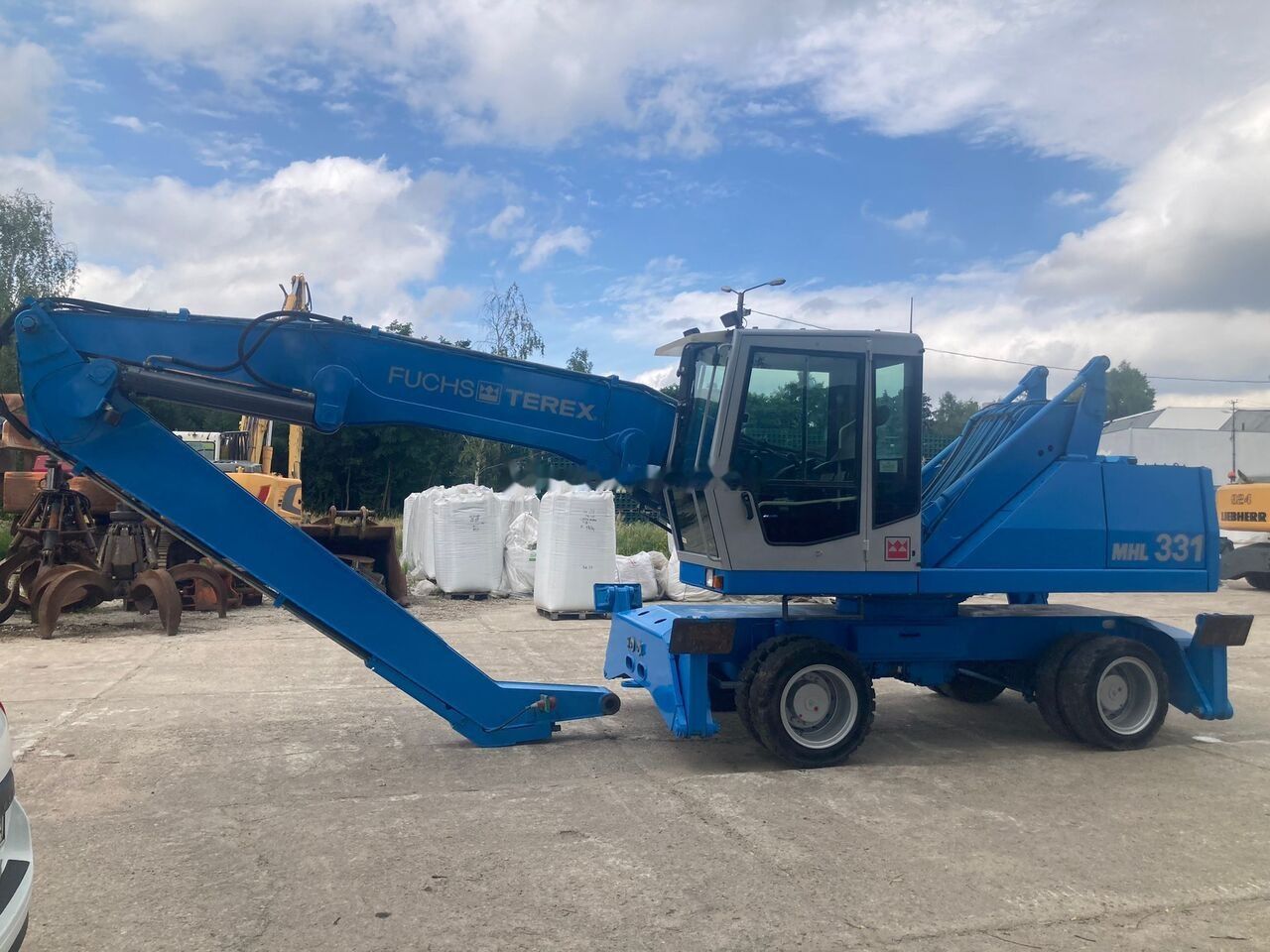 2003 Fuchs MHL331C Material Handler 2003 Fuchs MHL331C Material Handler