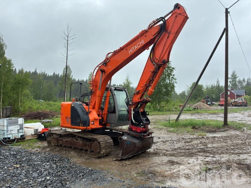 2004 Hitachi ZX135US Crawler Excavator