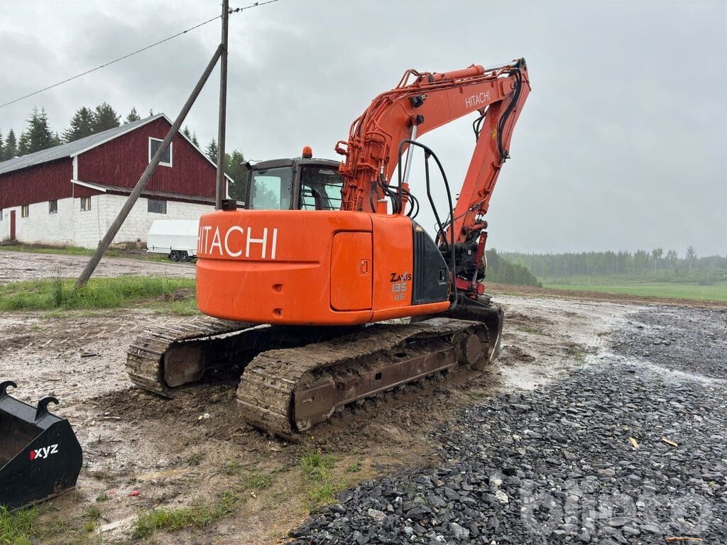 2004 Hitachi ZX135US Crawler Excavator