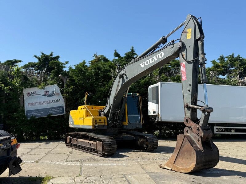 2004 Volvo EC210B Crawler Excavator 2004 Volvo EC210B Crawler Excavator