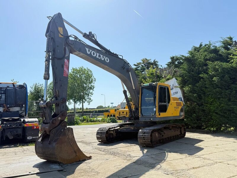 2004 Volvo EC210B Crawler Excavator 2004 Volvo EC210B Crawler Excavator