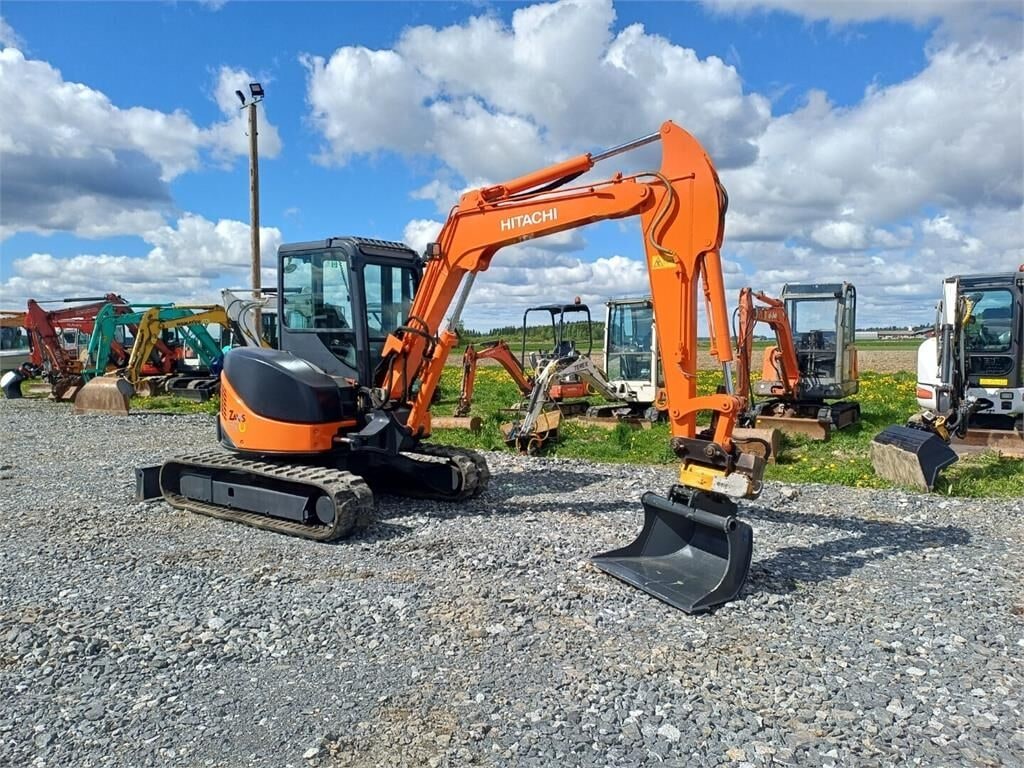 2005 Hitachi ZX50U Mini Excavator