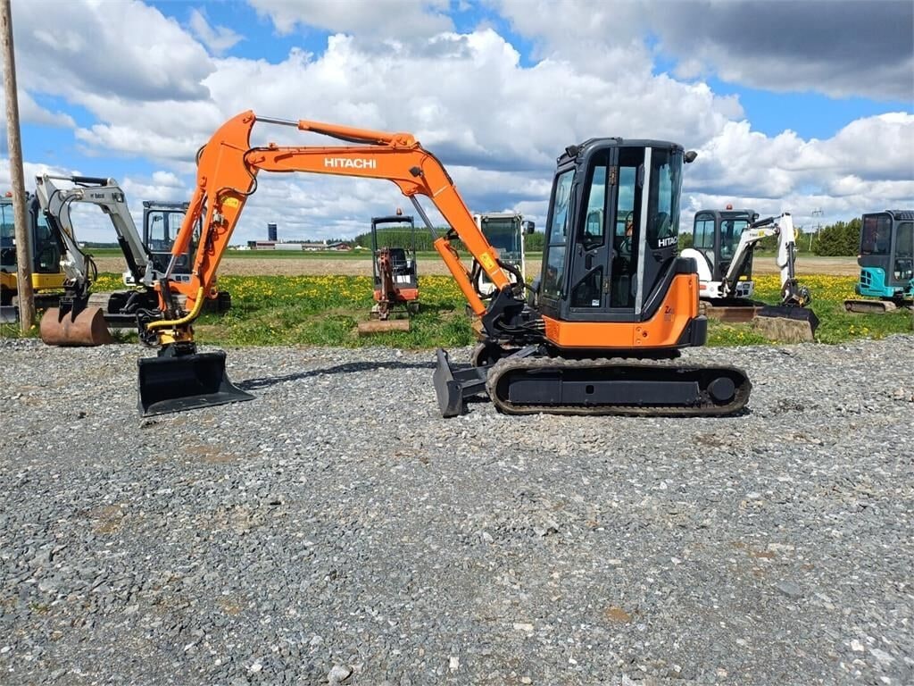 2005 Hitachi ZX50U Mini Excavator