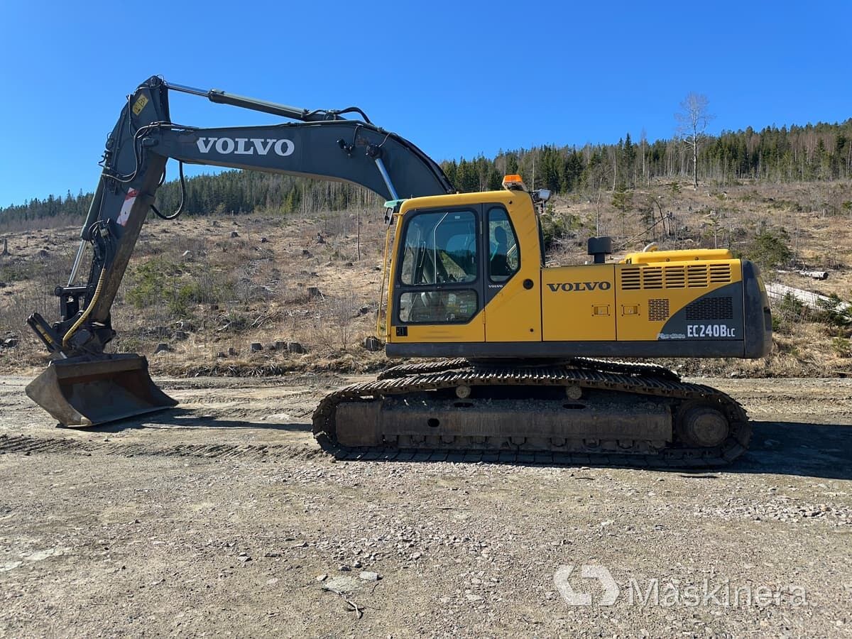 2006 Volvo EC240BLC Crawler Excavator 2006 Volvo EC240BLC Crawler Excavator