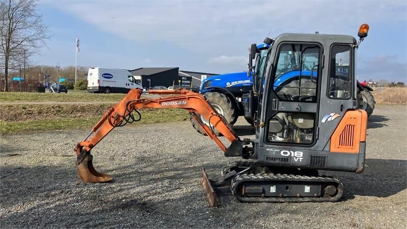 2008 Doosan 018VT Crawler Excavator 2008 Doosan 018VT Crawler Excavator