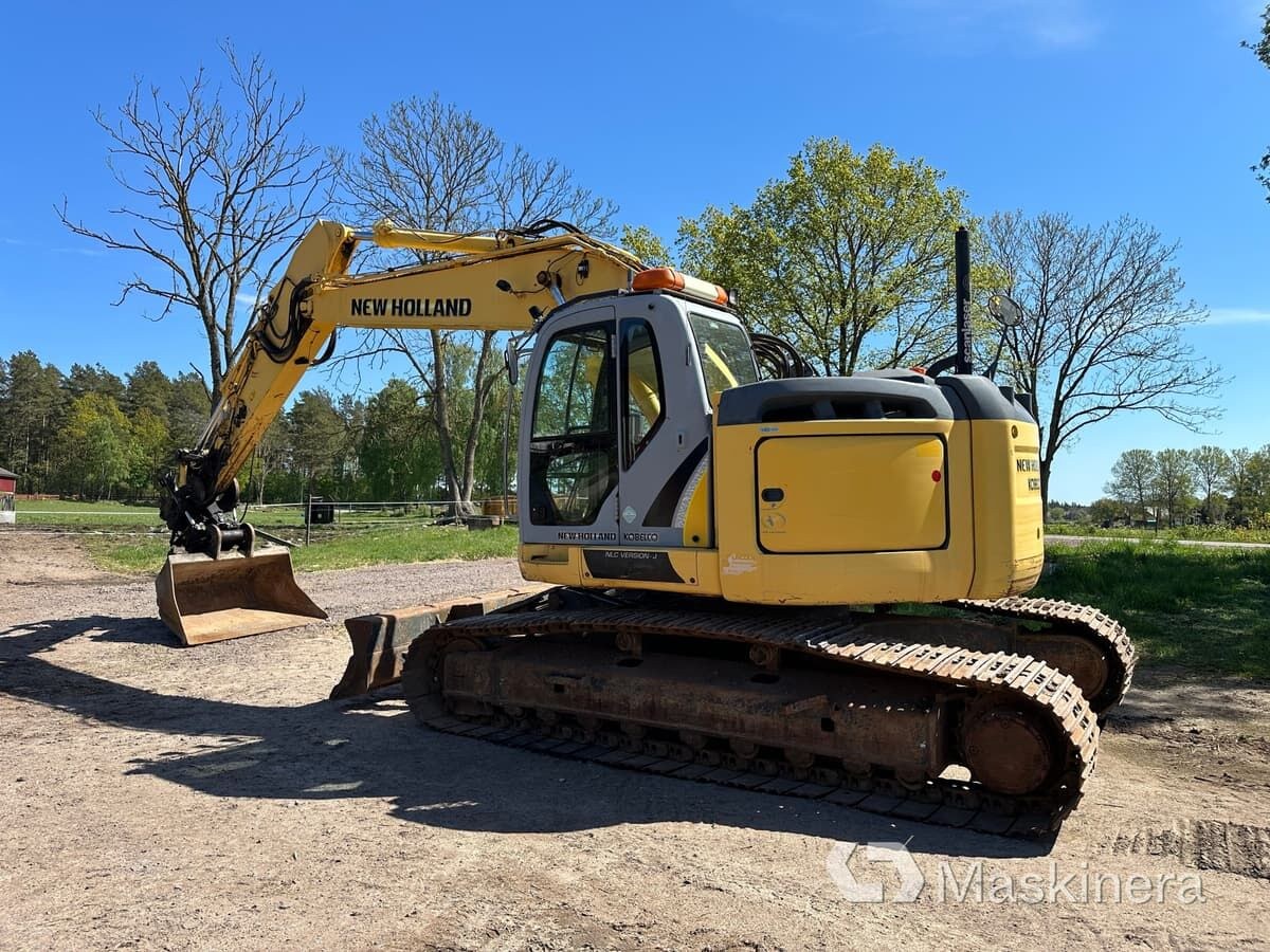 2008 New Holland E235BSR-2 Crawler Excavator 2008 New Holland E235BSR-2 Crawler Excavator