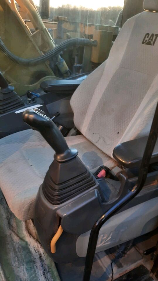 2009 Caterpillar 319 D Crawler Excavator 2009 Caterpillar 319 D Crawler Excavator