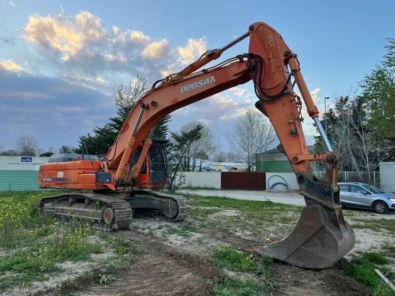2009 Doosan DX420 Crawler Excavator