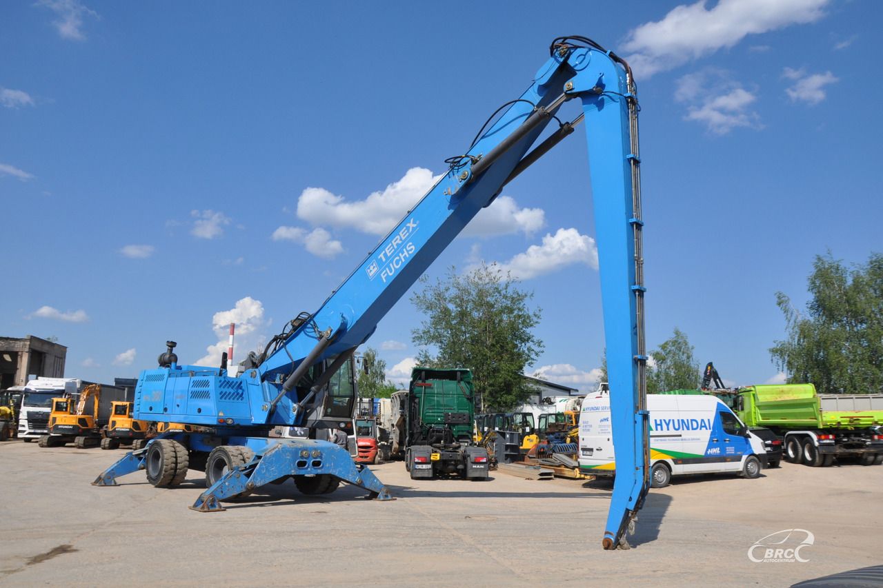 2009 Fuchs MHL360 Material Handler