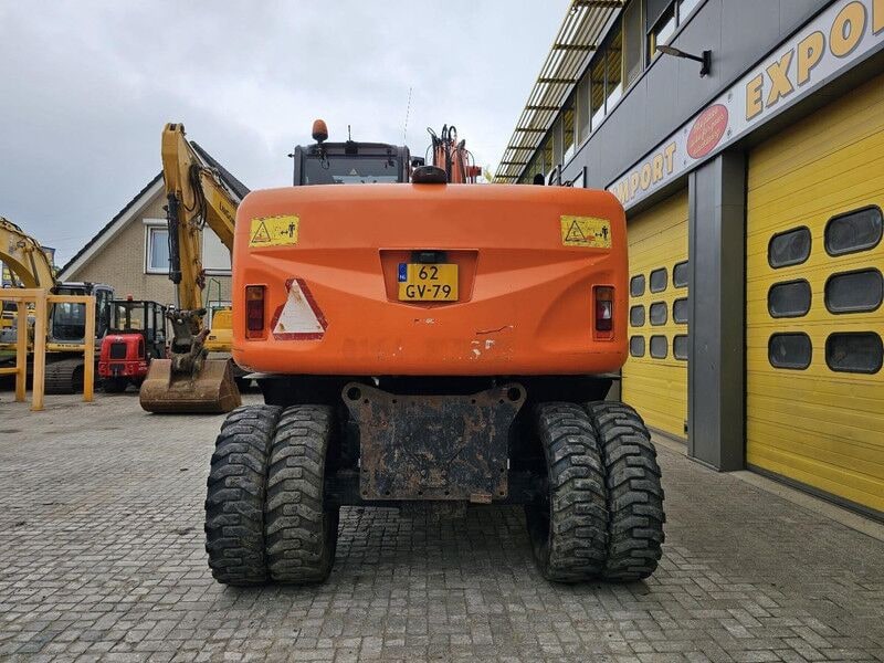 2010 Hitachi ZX140W-3 Wheel Excavator 2010 Hitachi ZX140W-3 Wheel Excavator