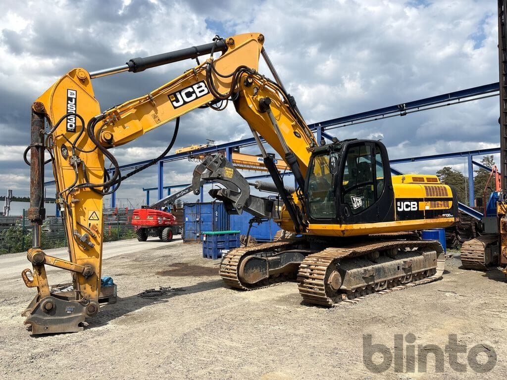 2011 JCB JS330NLC Crawler Excavator 2011 JCB JS330NLC Crawler Excavator