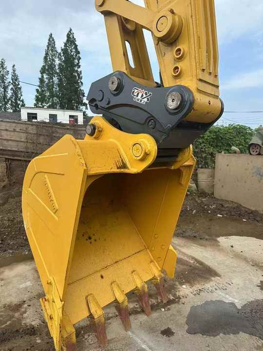 2011 Komatsu PC210-8 Crawler Excavator 2011 Komatsu PC210-8 Crawler Excavator