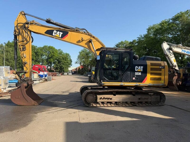 2012 Caterpillar 323EL Crawler Excavator