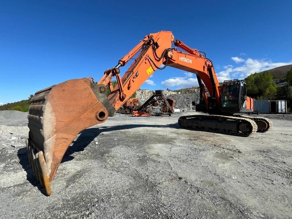 2012 Hitachi ZX350LC-5B Crawler Excavator 2012 Hitachi ZX350LC-5B Crawler Excavator