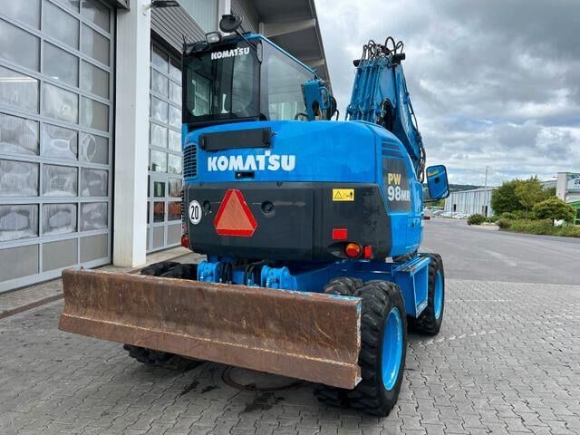 2012 Komatsu PW 98MR-8 Wheel Excavator 2012 Komatsu PW 98MR-8 Wheel Excavator