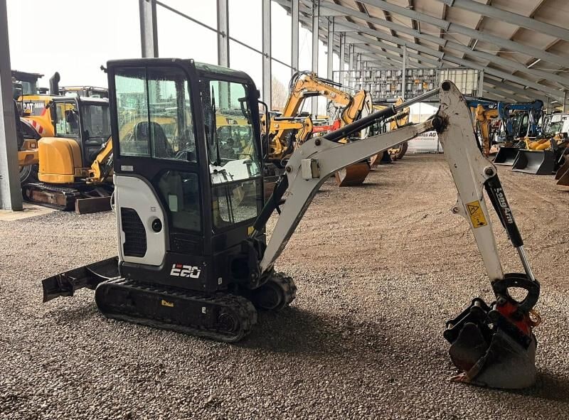 2014 Bobcat E20 Mini Excavator 2014 Bobcat E20 Mini Excavator