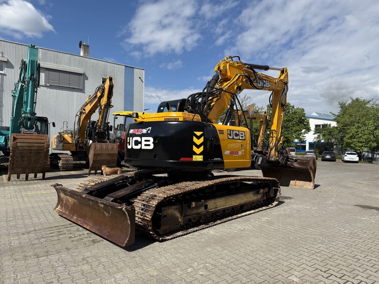 2014 JCB JZ255 NLC Crawler Excavator 2014 JCB JZ255 NLC Crawler Excavator