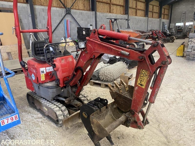 2014 Yanmar SV081AS Mini Excavator 2014 Yanmar SV081AS Mini Excavator